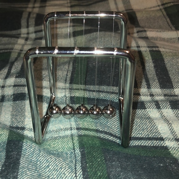 mini newton's cradle